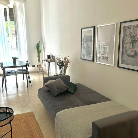 Casa Polly 2 - Ampio E Comodo Appartamento A Voghera Buitenkant foto